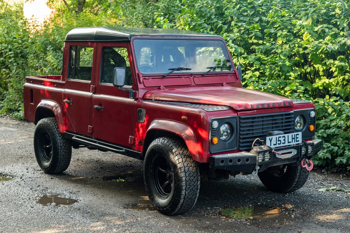 Jlr Fire 2003 Land Rover Defender 110 TD5 Double-cab Pickup by JLR Special ...