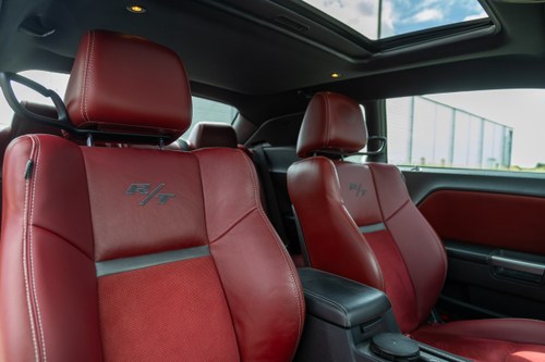 2014 Dodge Challenger 5.7L HEMI R/T LHD In vendita (immagine 16 di 188)