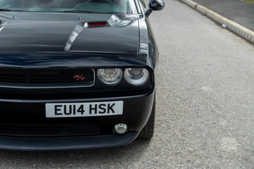 2014 Dodge Challenger 5.7L HEMI R/T LHD In vendita (immagine 104 di 188)