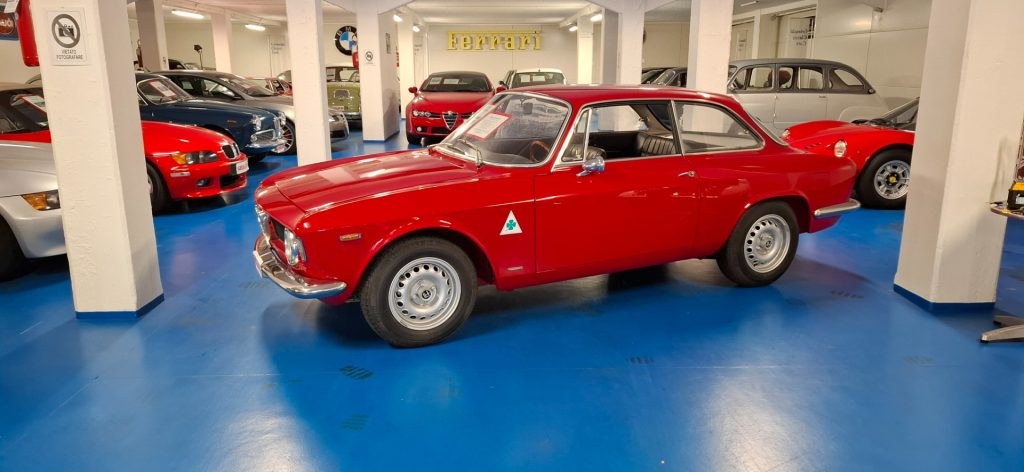 1967 Alfa Romeo GT Giulia Sprint GT Type 105, foto 1