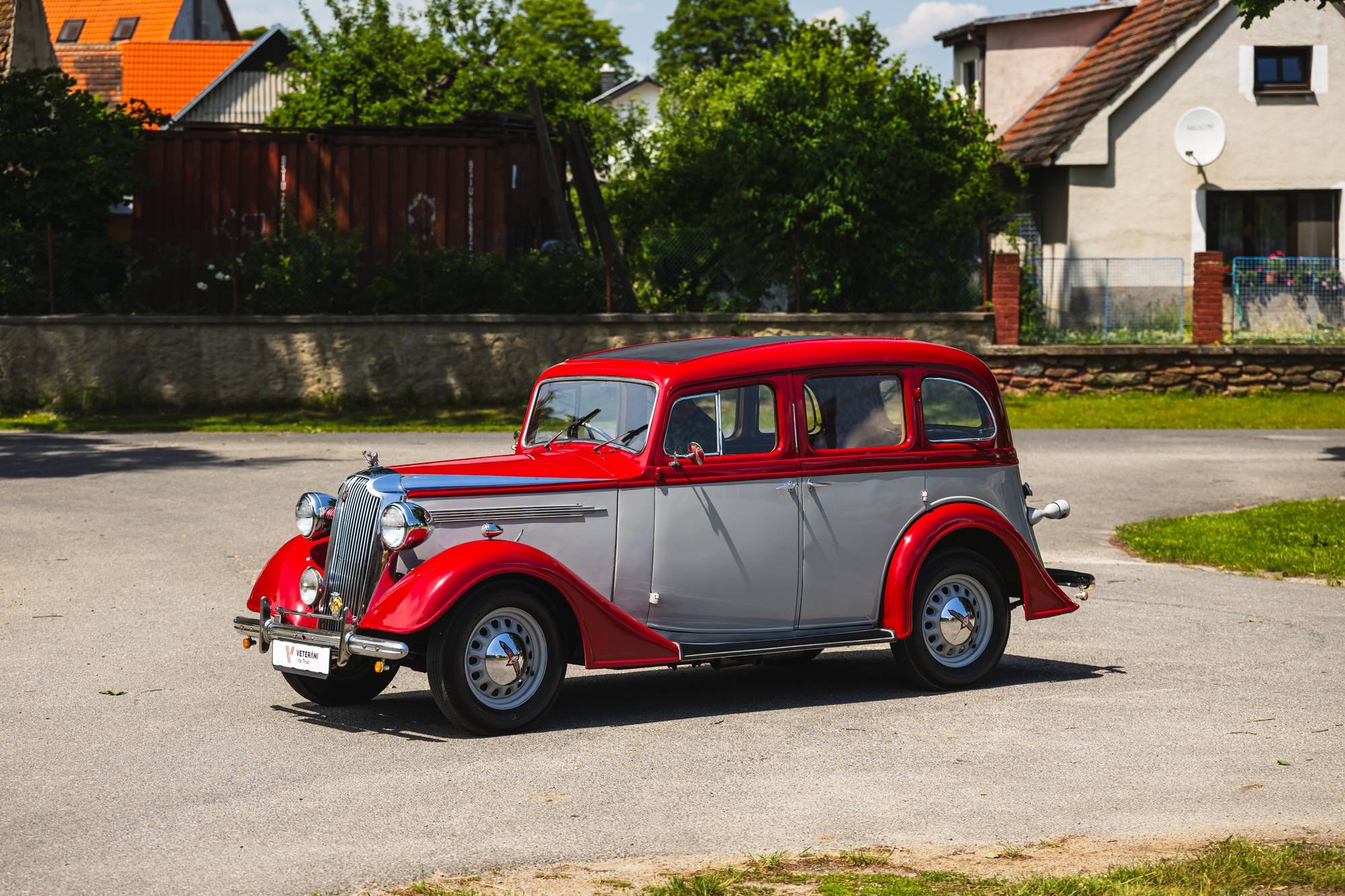 1937 Vauxhall DX, foto 2