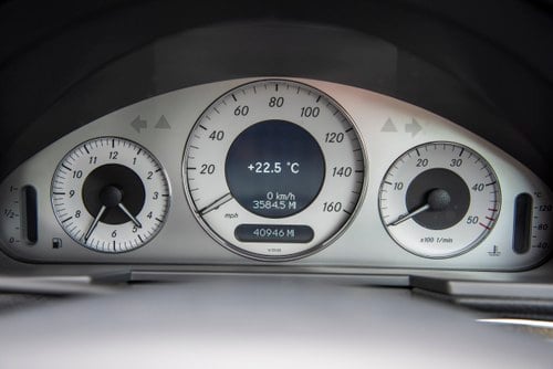 2005 Mercedes-Benz E320 CDI Sport W211 na sprzedaż (zdjęcie 30 z 133)