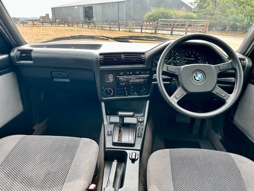1988 BMW 325i Touring Automatic E30 zum Verkauf (Bild 2 von 100)