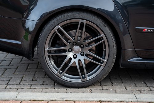 2007 Audi RS4 Avant B7 na sprzedaż (zdjęcie 11 z 204)