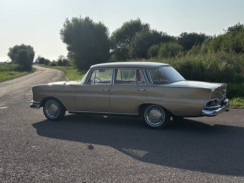 1964 Mercedes-Benz 220 SB W111 à vendre (picture 7 of 64)