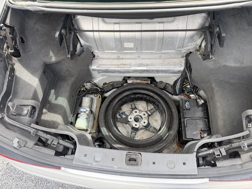 2004 Mercedes-Benz SL350 3.7L V6 R230 à vendre (picture 38 of 69)