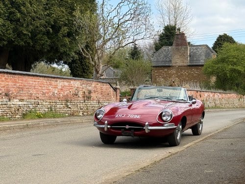 1967 Jaguar E-Type Series 1 4.2L OTS zum Verkauf (Bild 5 von 48)