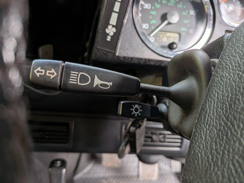 2002 Land Rover Defender Black Edition 2.5L TD5 DCPU à venda (imagem 68 de 280)
