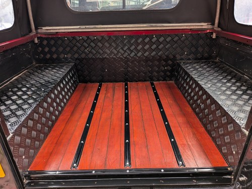 2002 Land Rover Defender Black Edition 2.5L TD5 DCPU à venda (imagem 91 de 280)