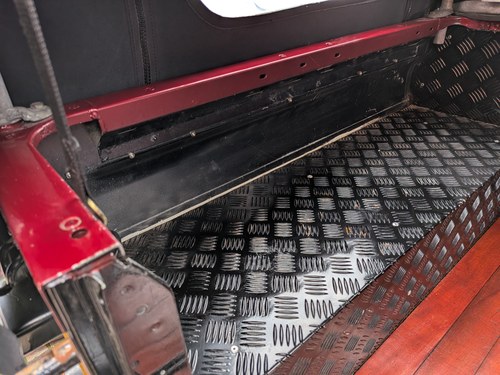 2002 Land Rover Defender Black Edition 2.5L TD5 DCPU à venda (imagem 92 de 280)