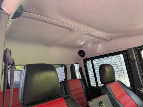 2002 Land Rover Defender Black Edition 2.5L TD5 DCPU à venda (imagem 96 de 280)