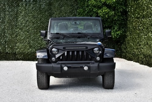 2016 Jeep Wrangler Sahara SUV 220CI V6 à vendre (picture 2 of 75)