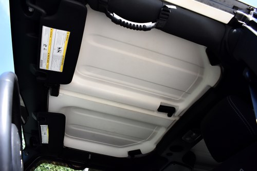 2016 Jeep Wrangler Sahara SUV 220CI V6 à vendre (picture 21 of 75)