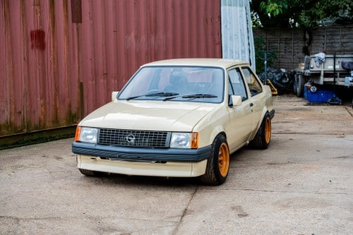 1986 Vauxhall Nova Saloon 2L Turbo Restomod na sprzedaż (zdjęcie 4 z 96)