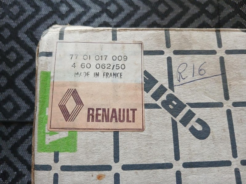 RENAULT 16 (R16) - 2 RENAULT 16 (R16) - 2