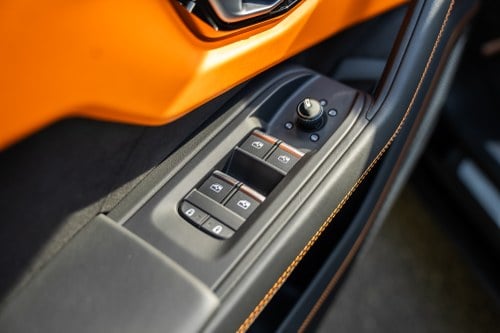 2026 Lamborghini Urus SE For Sale (picture 54 of 110)