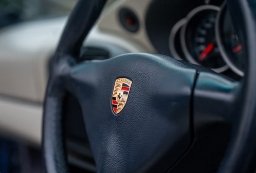1999 Porsche 911 3.4L C4 Manual 996 till salu (bild 56 av 227)