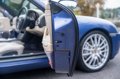 1999 Porsche 911 3.4L C4 Manual 996 till salu (bild 123 av 227)