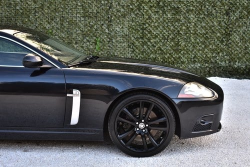 2007 Jaguar XKR 4.2-Litre Supercharged V8 Coupé till salu (bild 55 av 95)
