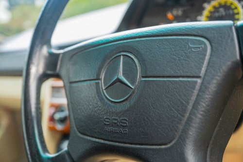 1995 Mercedes-Benz E320 Automatic W124 à vendre (picture 34 of 171)
