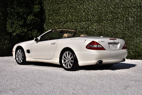 2007 Mercedes-Benz R230 SL550 Convertible 5,5L V8 na sprzedaż (zdjęcie 12 z 89)