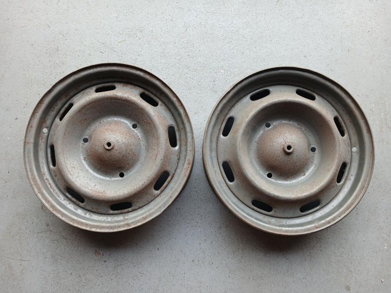 RENAULT 8 (R8) - 1 RENAULT 8 (R8) - 1