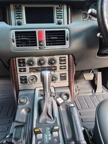 2004 Land Rover Range Rover Vogue 4.4 V8 Petrol L322 na sprzedaż (zdjęcie 28 z 68)