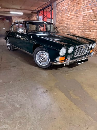 1971 Jaguar XJ6 Series 1 Automatic na sprzedaż (zdjęcie 12 z 74)