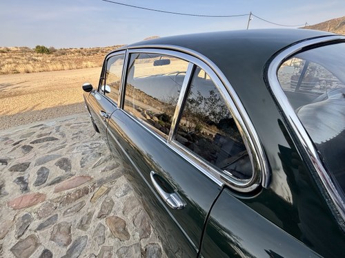 1971 Jaguar XJ6 MK1 4.2 MOD na sprzedaż (zdjęcie 118 z 147)