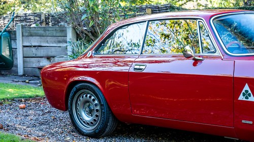 1976 Alfa Romeo 1.6 GT Junior ‘Fast Road’ Te koop (foto 91 van 220)