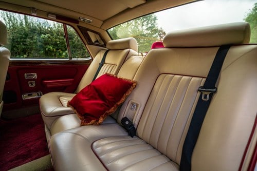 1990 Rolls-Royce Silver Spirit II For Sale (picture 24 of 184)