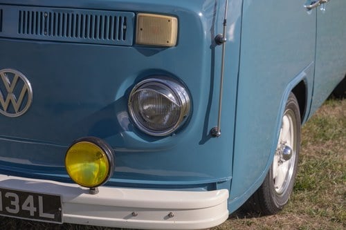 1973 Volkswagen T2 Camper Van na sprzedaż (zdjęcie 110 z 195)