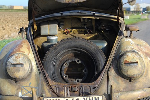 1953 Volkswagen Beetle 1300 Zwitter Military Replica Te koop (foto 73 van 140)