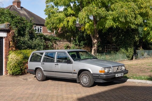 1991 Volvo 940 GL estate Te koop (foto 2 van 94)
