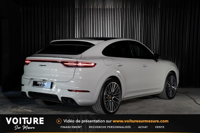 2022 Porsche Cayenne - 2 2022 Porsche Cayenne - 2