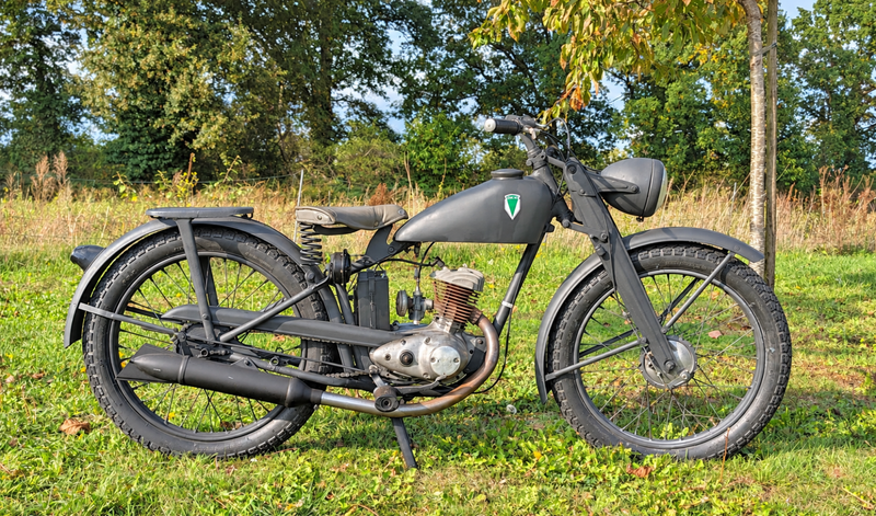 1941 DKW RT 125 - 1 1941 DKW RT 125 - 1