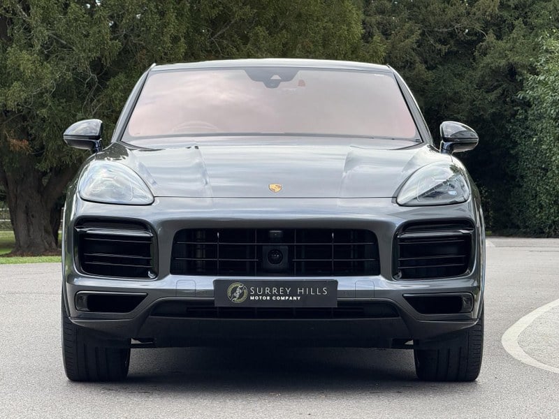 2022 Porsche Cayenne - 2 2022 Porsche Cayenne - 2
