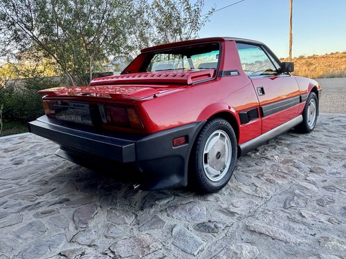 1988 Fiat Bertone X1/9 1500 S Special Edition For Sale (picture 8 of 168)