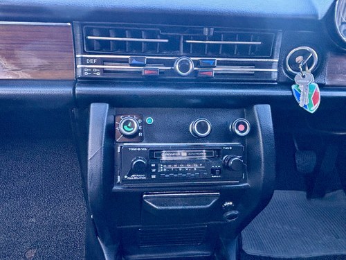 1976 Mercedes-Benz 280E W114 For Sale (picture 31 of 128)
