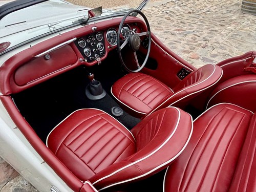 1959 Triumph TR3A Te koop (foto 32 van 161)