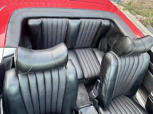 1974 Mercedes-Benz 350SL R107 na sprzedaż (zdjęcie 89 z 241)