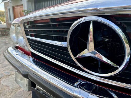 1974 Mercedes-Benz 350SL R107 na sprzedaż (zdjęcie 117 z 241)