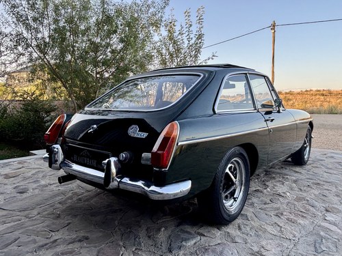 1971 MG B GT na sprzedaż (zdjęcie 14 z 142)