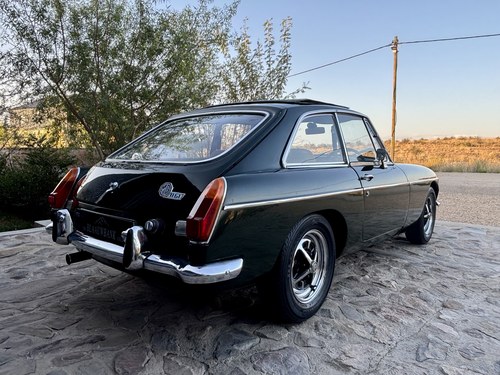 1971 MG B GT na sprzedaż (zdjęcie 15 z 142)