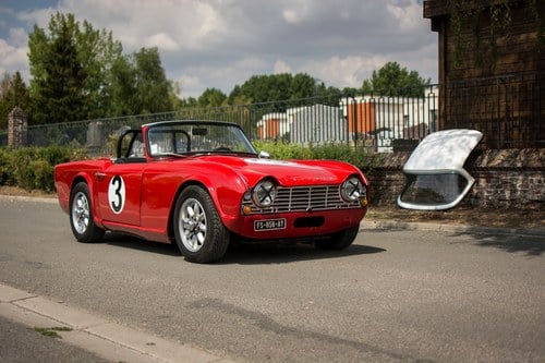 1964 Triumph TR4 à vendre (picture 5 of 97)