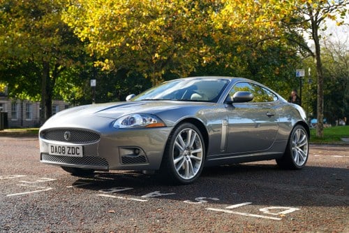 2008 Jaguar XKR 4.2L Coupe X150 à vendre (picture 2 of 158)