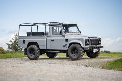 2001 Land Rover Defender 110 High Capacity à vendre (picture 3 of 157)