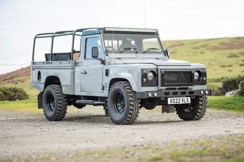 2001 Land Rover Defender 110 High Capacity à vendre (picture 1 of 157)