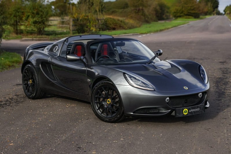2016 Lotus Elise - 2 2016 Lotus Elise - 2