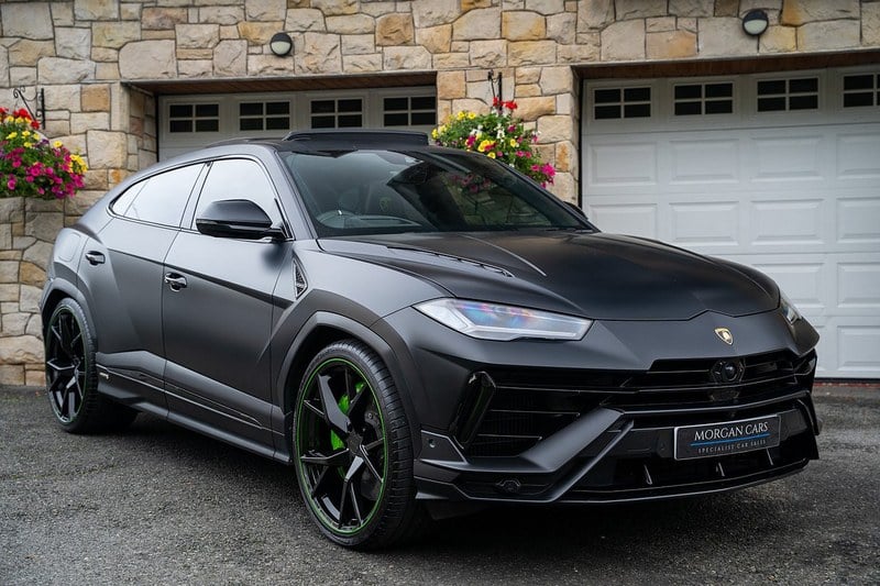 2023 Lamborghini Urus - 1 2023 Lamborghini Urus - 1